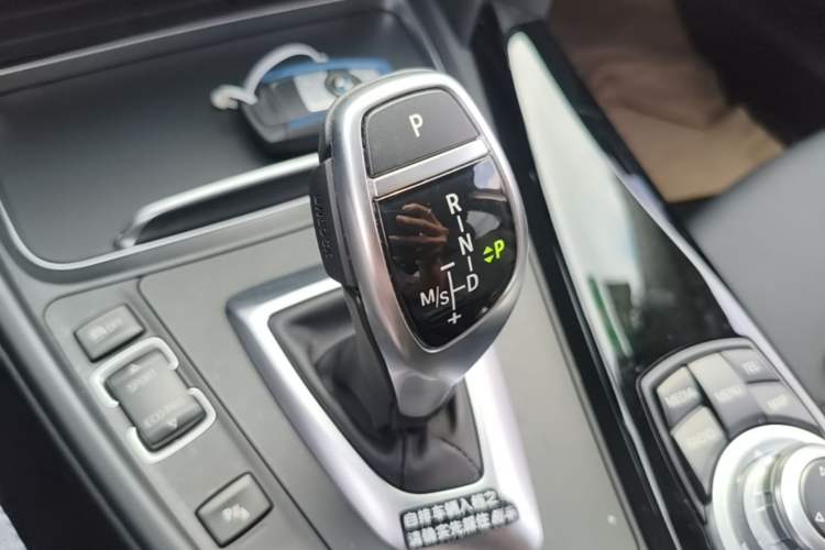 Used BMW 3 Series 2017 320Li M Sport Edition Gear Lever