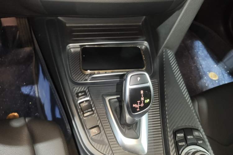 Used BMW 3 Series 2017 320Li M Sport Edition Gear Lever