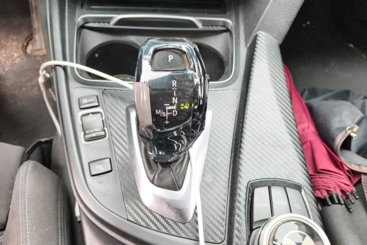 Used BMW 3 Series 2017 320i M Sport Gear Lever