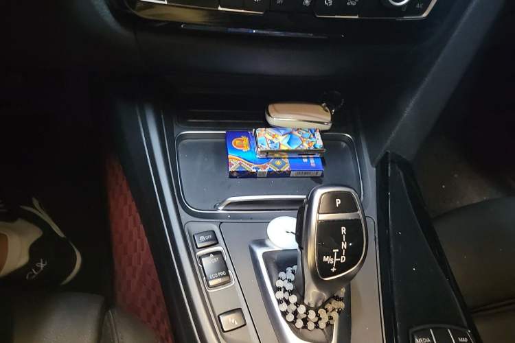 Used BMW 3 Series 2017 320Li M Sport Edition Gear Lever