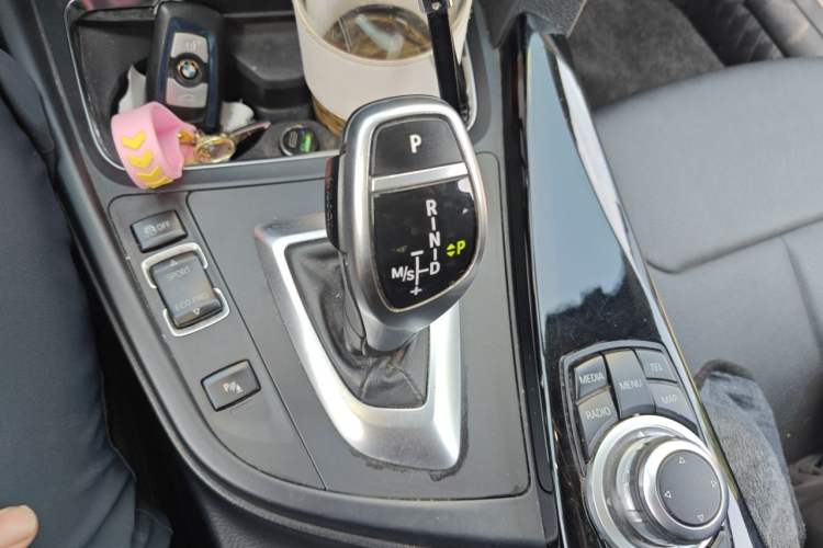 Used BMW 3 Series 2017 320Li M Sport Edition Gear Lever