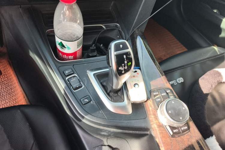 Used BMW 3 Series 2017 330Li M Sport Edition Gear Lever