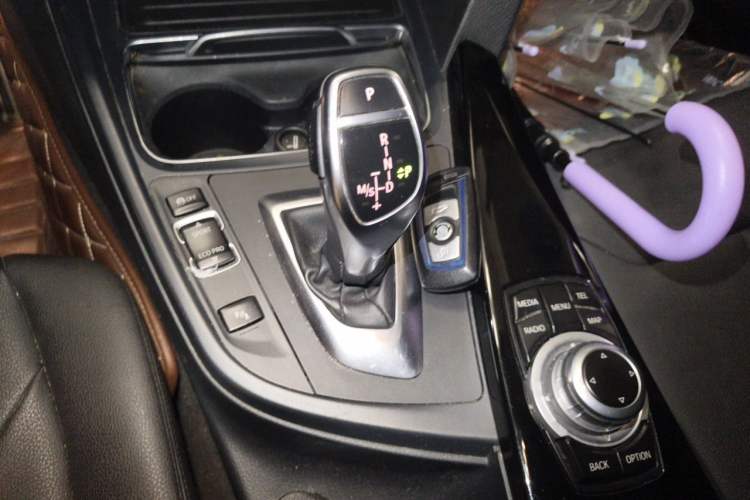 Used BMW 3 Series 2017 320Li M Sport Edition Gear Lever