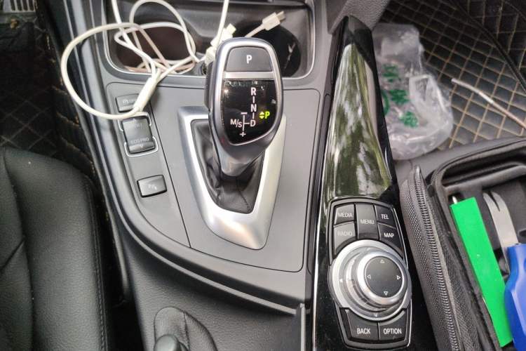 Used BMW 3 Series 2017 320Li M Sport Edition Gear Lever