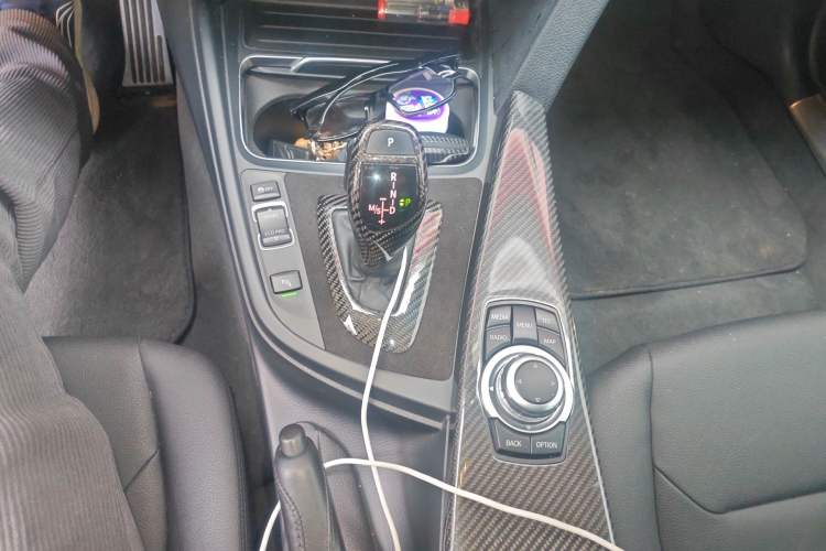 Used BMW 3 Series 2017 320Li M Sport Edition Gear Lever