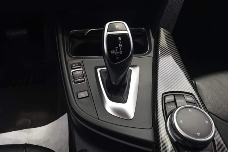 Used BMW 3 Series 2017 330Li M Sport Edition Gear Lever