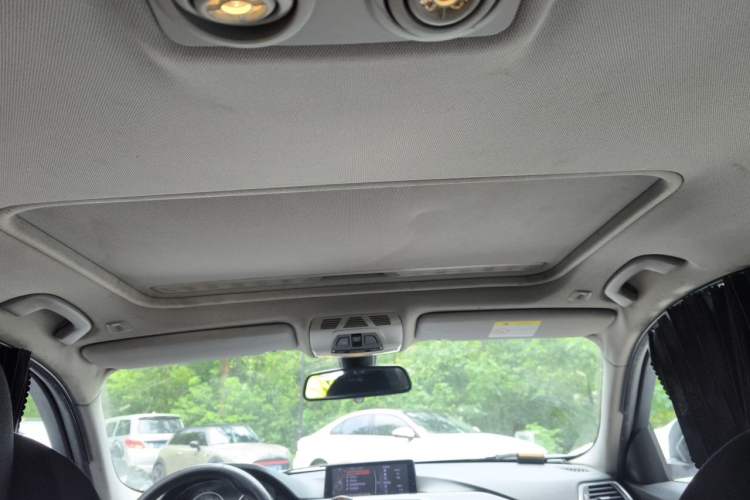 Used BMW 3 Series 2017 320Li Fashion Model Headliner