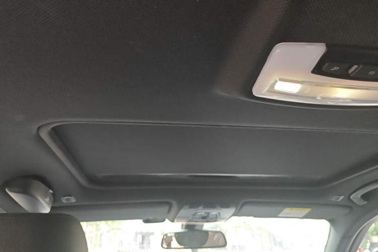 Used BMW 3 Series 2017 320i M Sport Headliner
