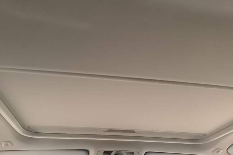 Used BMW 3 Series 2017 320Li M Sport Edition Headliner