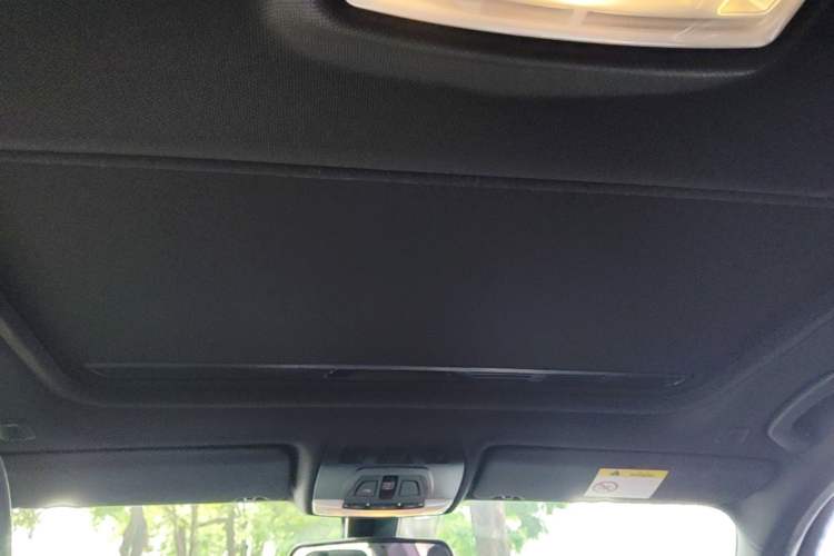 Used BMW 3 Series 2017 320i M Sport Headliner