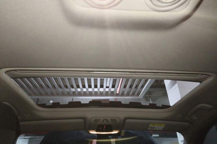 Used BMW 3 Series 2017 330Li M Sport Edition Headliner