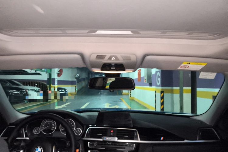 Used BMW 3 Series 2017 320Li M Sport Edition Headliner