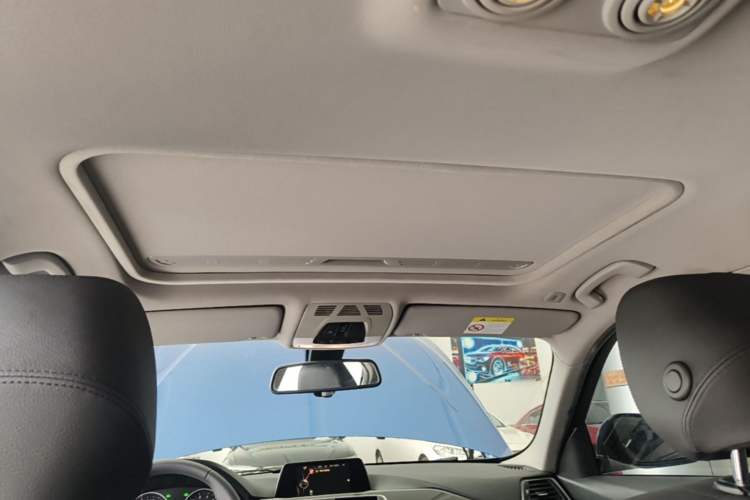 Used BMW 3 Series 2017 320Li M Sport Edition Headliner