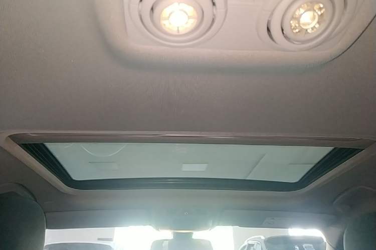 Used BMW 3 Series 2017 320Li M Sport Edition Headliner