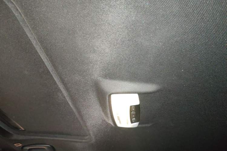 Used BMW 3 Series 2017 320i M Sport Headliner