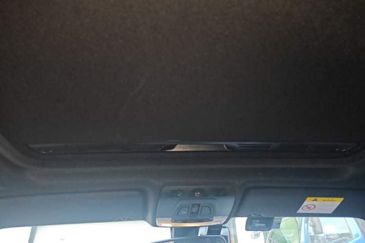 Used BMW 3 Series 2017 320i M Sport Headliner