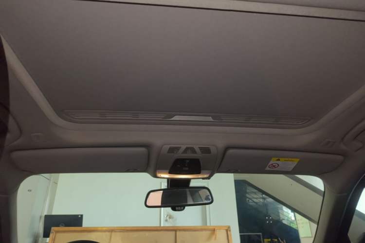 Used BMW 3 Series 2017 320Li M Sport Edition Headliner