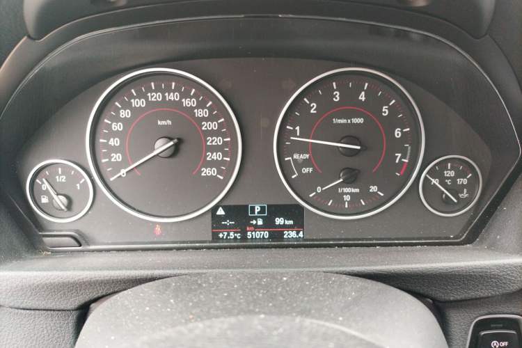 Used BMW 3 Series 2017 320i M Sport Instrument Cluster