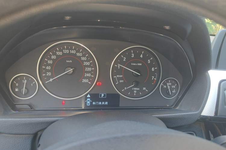Used BMW 3 Series 2017 320i M Sport Instrument Cluster