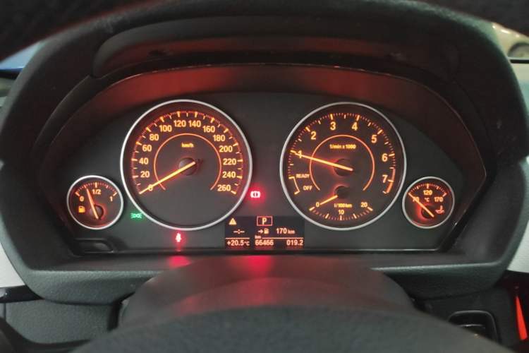 Used BMW 3 Series 2017 320i M Sport Instrument Cluster
