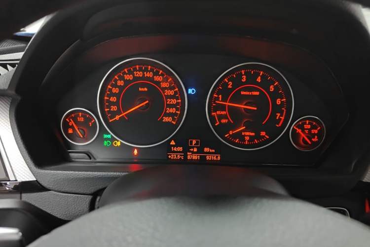 Used BMW 3 Series 2017 320i M Sport Instrument Cluster
