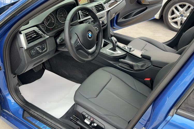 Used BMW 3 Series 2017 320Li M Sport Edition Interior 1