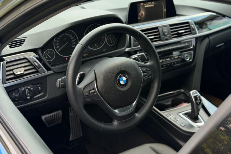 Used BMW 3 Series 2017 320Li M Sport Edition Interior 13