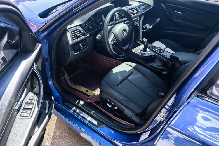 Used BMW 3 Series 2017 320Li M Sport Edition Interior 2