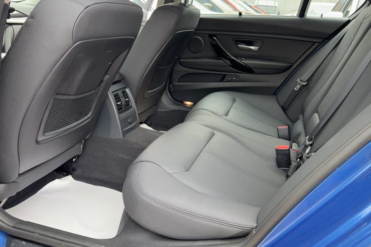 Used BMW 3 Series 2017 320Li M Sport Edition Interior 2