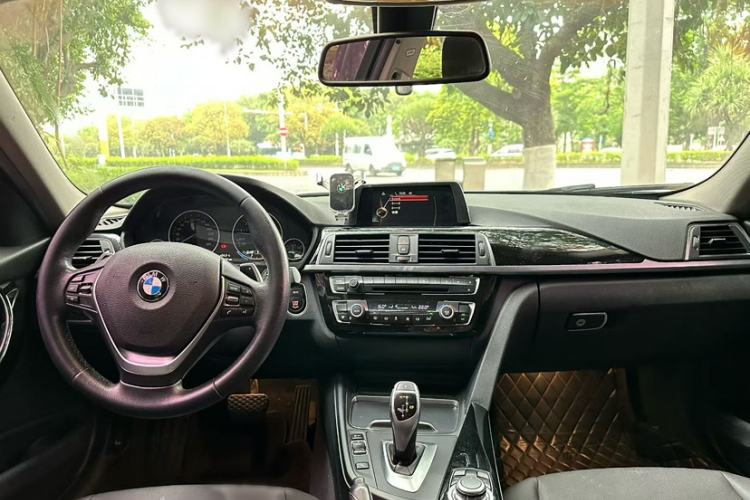 Used BMW 3 Series 2017 320Li M Sport Edition Interior 2