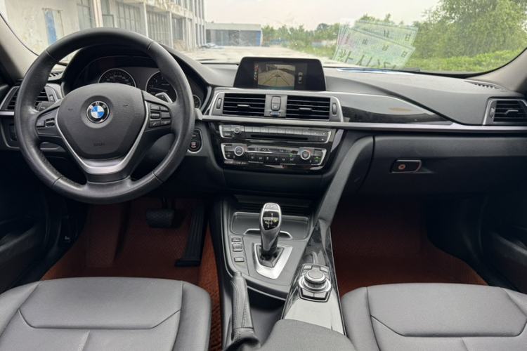 Used BMW 3 Series 2017 320Li M Sport Edition Interior 2