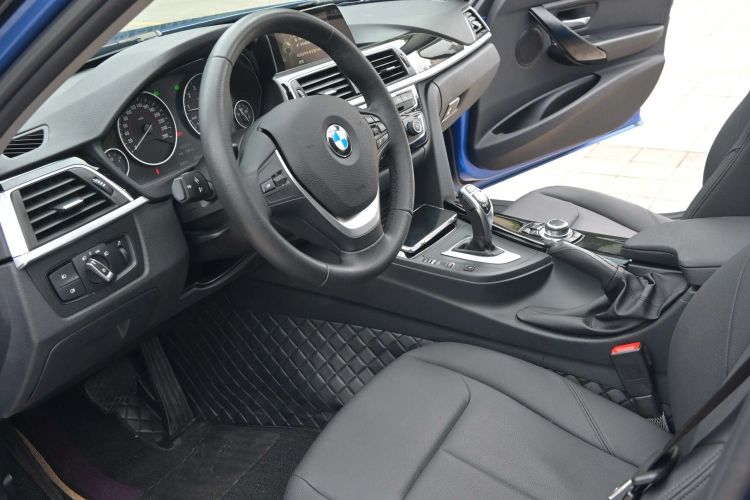 Used BMW 3 Series 2017 320Li M Sport Edition Interior 2