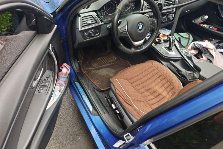 Used BMW 3 Series 2017 320Li M Sport Edition Interior 3