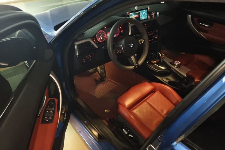 Used BMW 3 Series 2017 330i M Sport Edition Interior 3