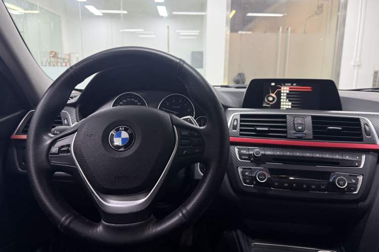 Used BMW 3 Series 2017 320Li M Sport Edition Interior 5