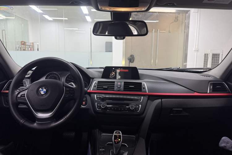 Used BMW 3 Series 2017 320Li M Sport Edition Interior 7