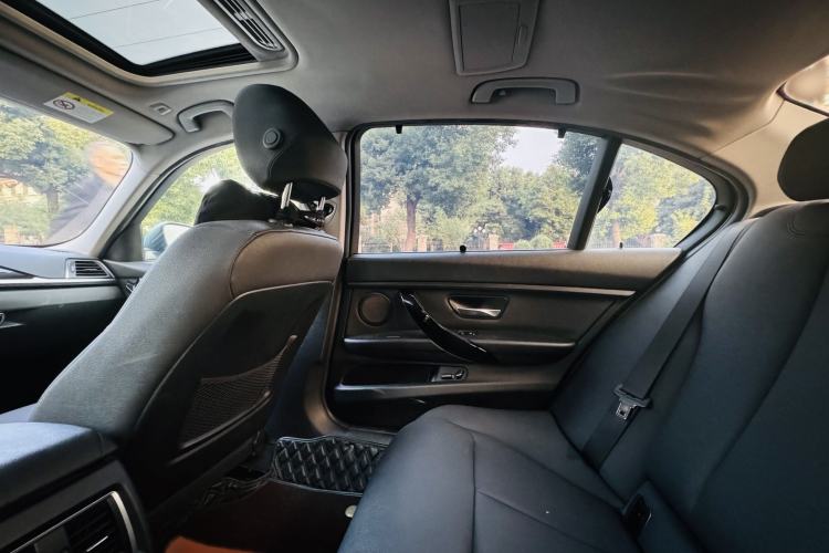 Used BMW 3 Series 2017 320Li Fashion Model Interior 8