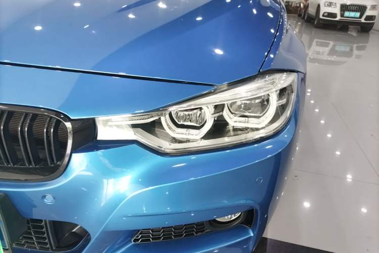 Used BMW 3 Series 2017 320i M Sport Left Front Headlight