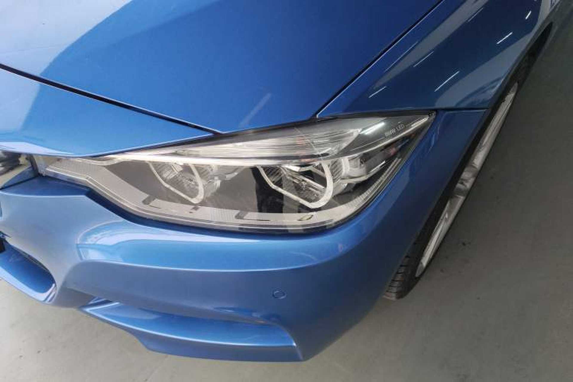 Used BMW 3 Series 2017 320i M Sport Left Front Headlight