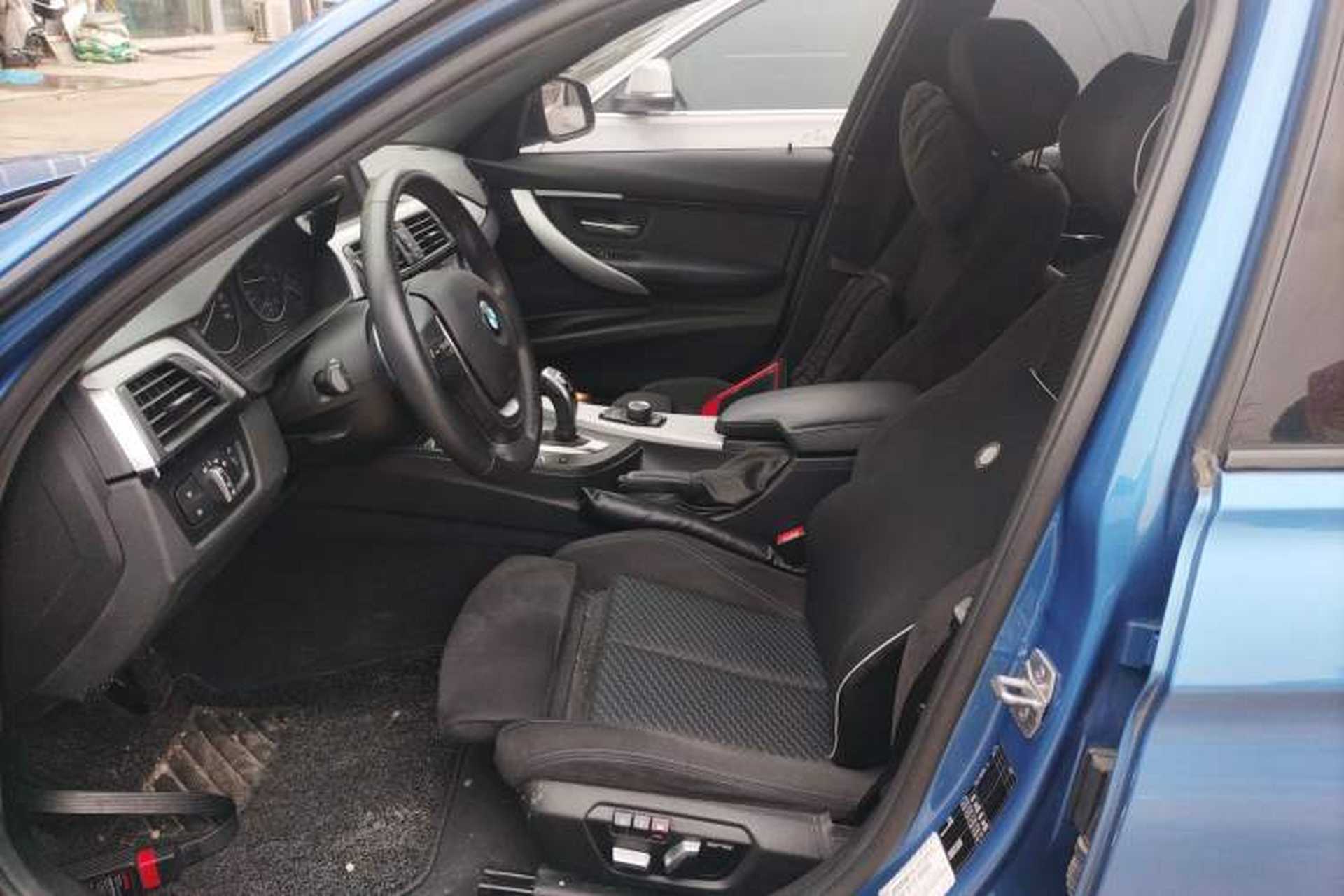 Used BMW 3 Series 2017 320i M Sport Left Front Seat