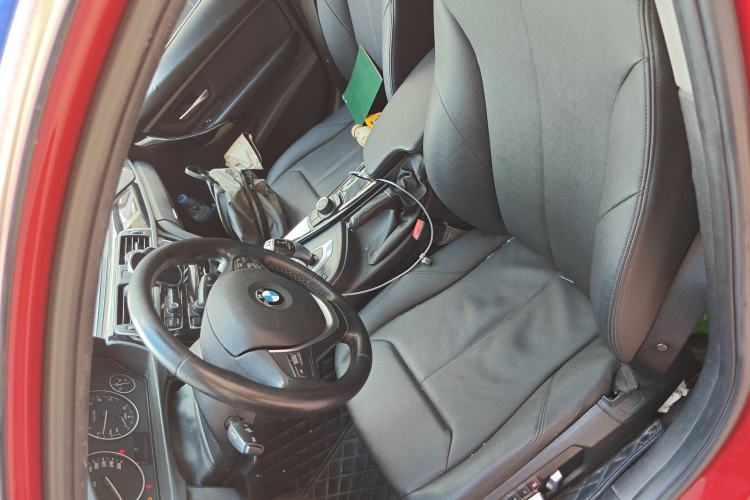 Used BMW 3 Series 2017 320Li Fashion Model Left Front Seat