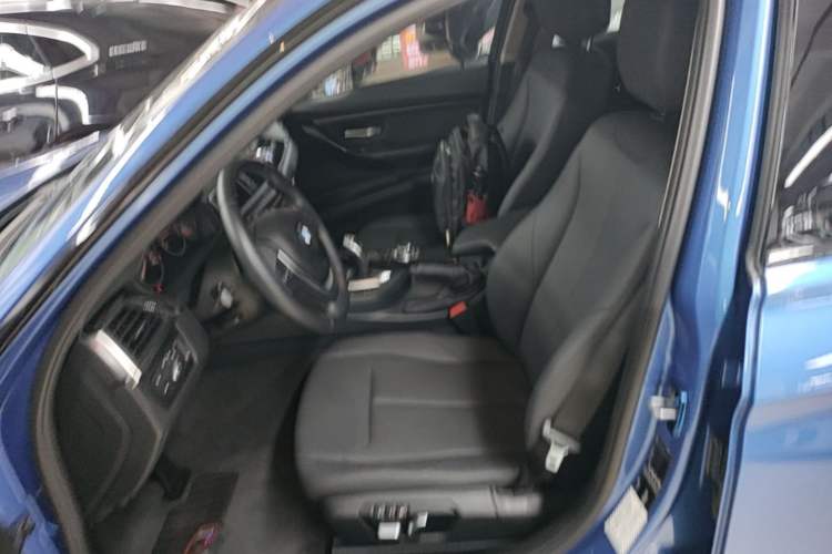 Used BMW 3 Series 2017 320Li M Sport Edition Left Front Seat