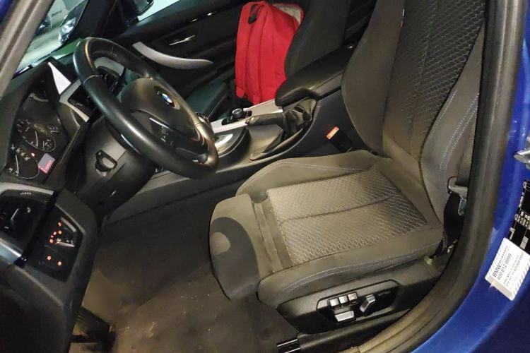 Used BMW 3 Series 2017 320i M Sport Left Front Seat