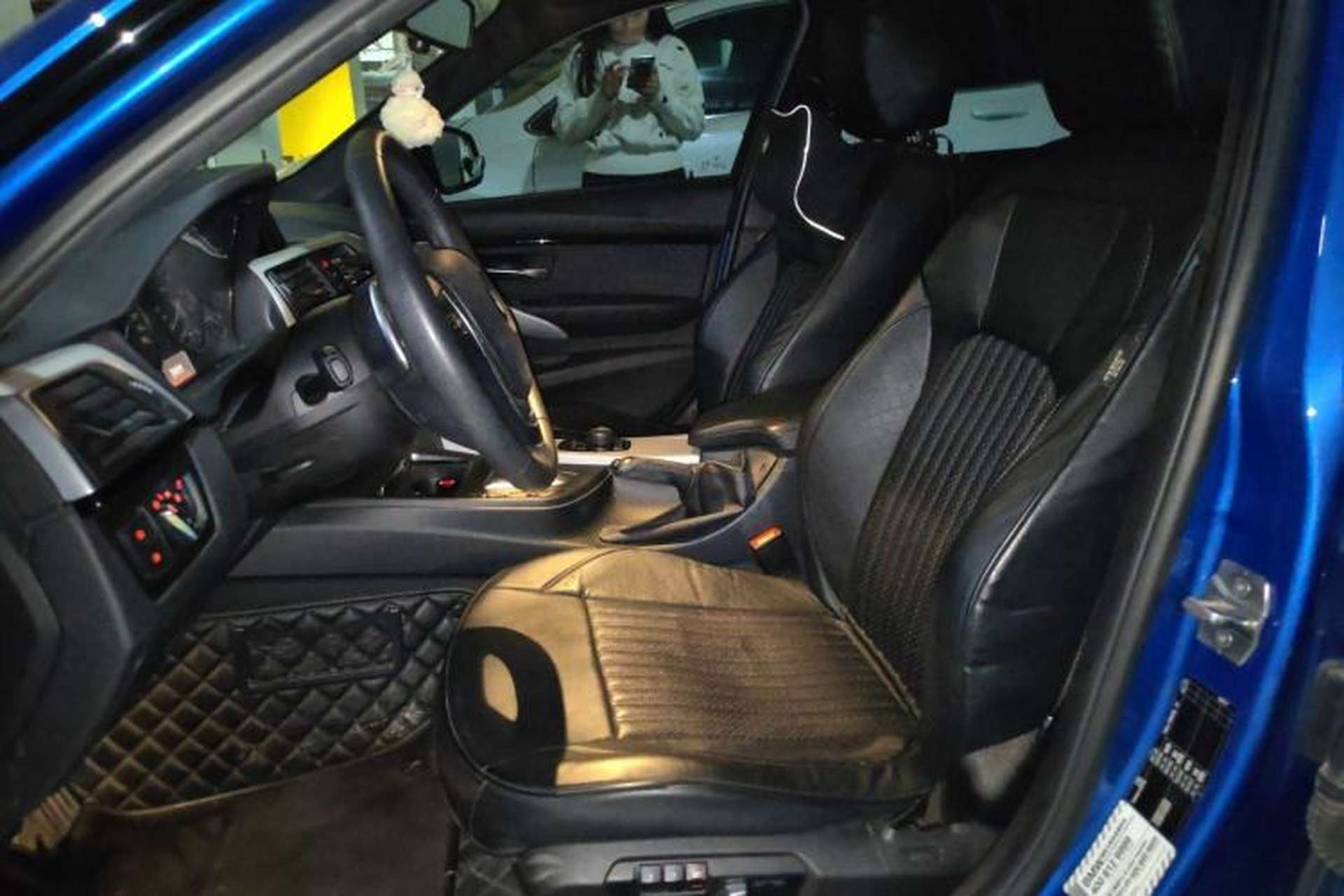 Used BMW 3 Series 2017 320i M Sport Left Front Seat