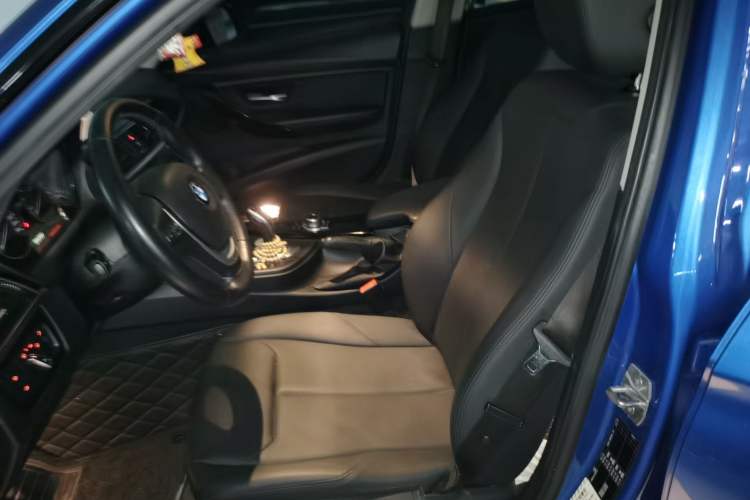 Used BMW 3 Series 2017 320Li M Sport Edition Left Front Seat