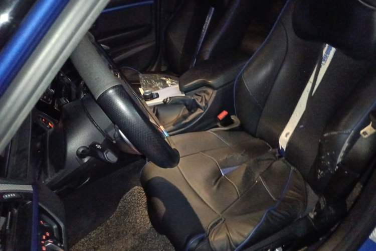 Used BMW 3 Series 2017 320i M Sport Left Front Seat