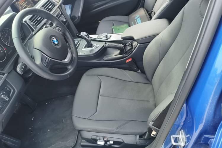 Used BMW 3 Series 2017 320Li M Sport Edition Left Front Seat