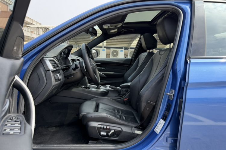 Used BMW 3 Series 2017 330i M Sport Edition Left Front Seat
