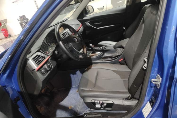 Used BMW 3 Series 2017 320Li M Sport Edition Left Front Seat