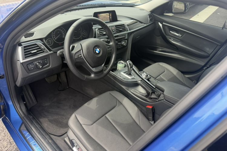 Used BMW 3 Series 2017 320Li M Sport Edition Left Front Seat